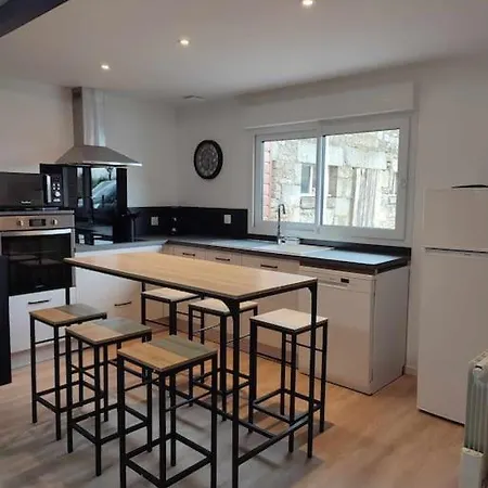 Maison Privee De 1 A 6 Voyageurs * Valframbert