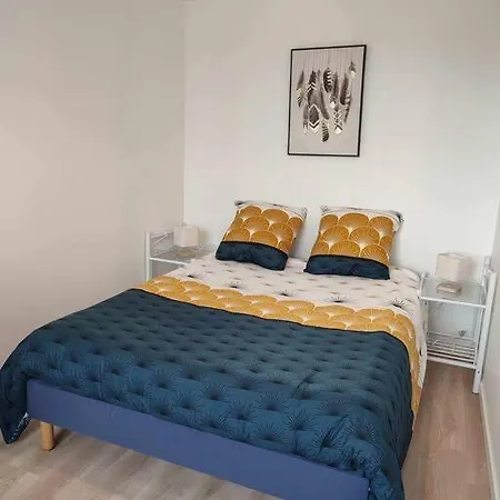 Holiday home Maison Privee De 1 A 6 Voyageurs Valframbert